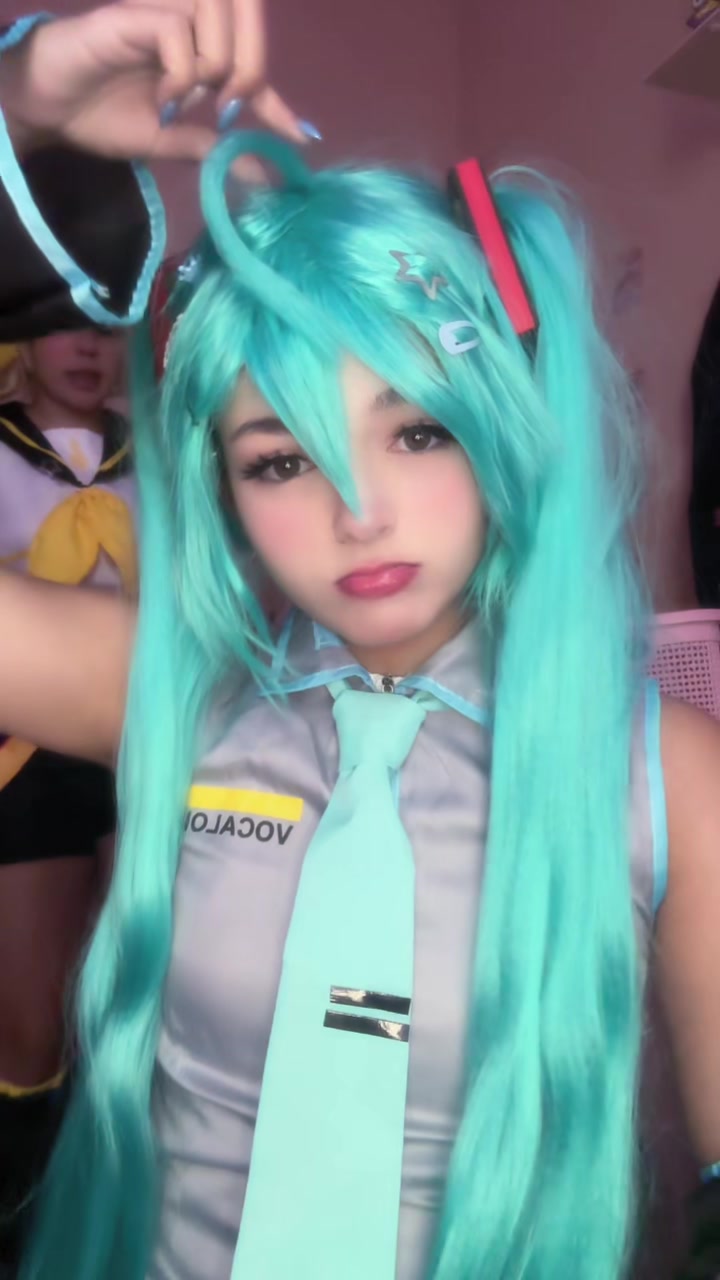 @Poppy ✨️♡