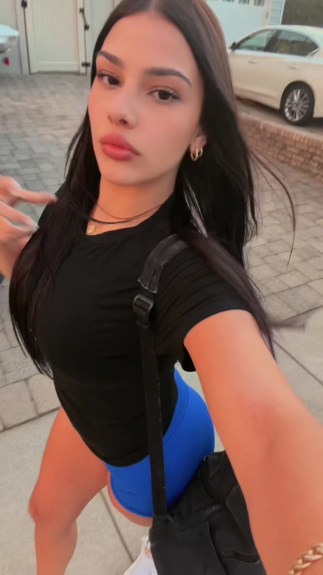 @E