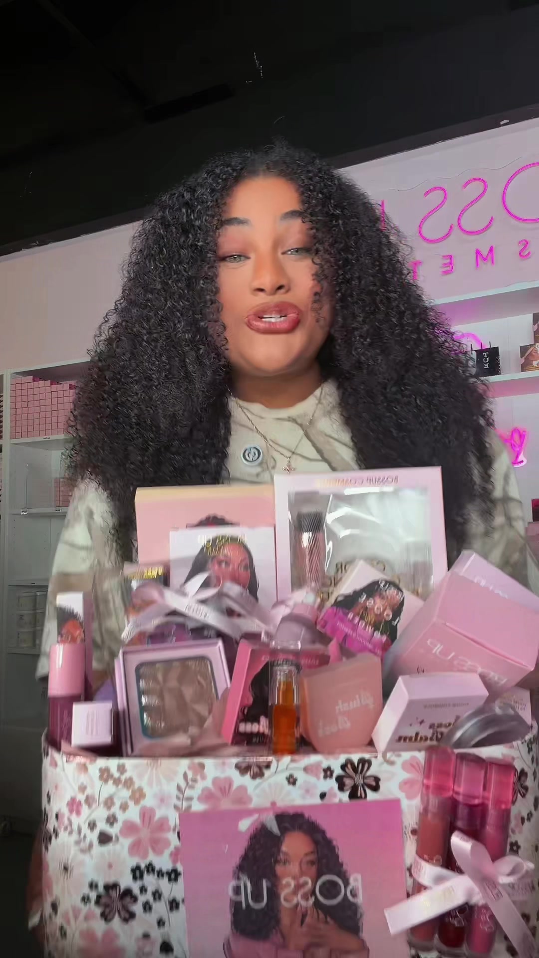 @BossUp Cosmetics