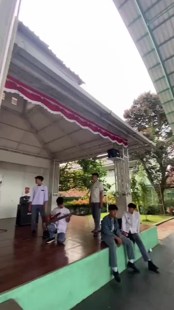 @Gitaaa*