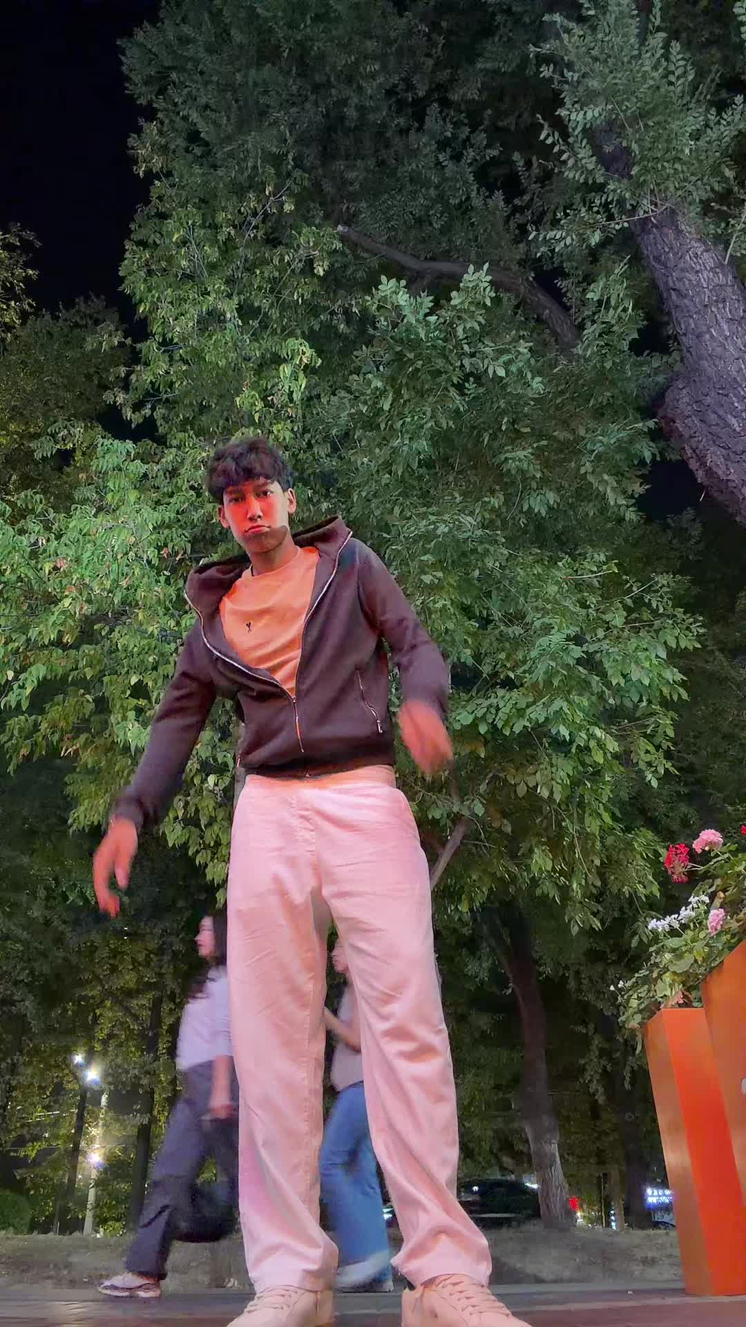 @isassuss