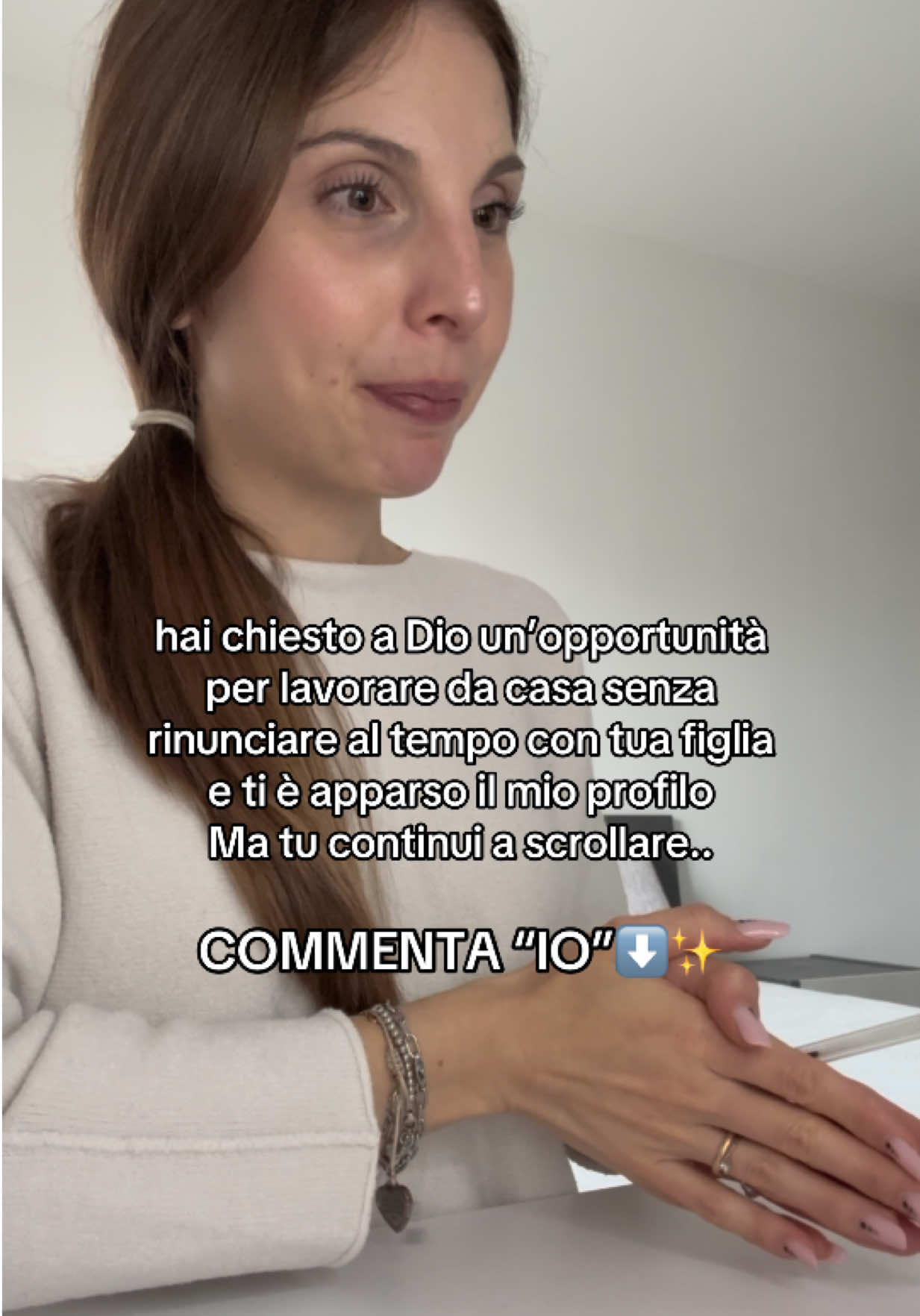 @ALESSIA A. | BUSINESS ONLINE