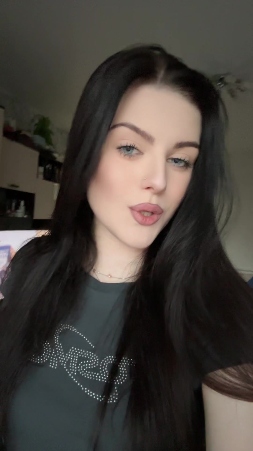 @викусик