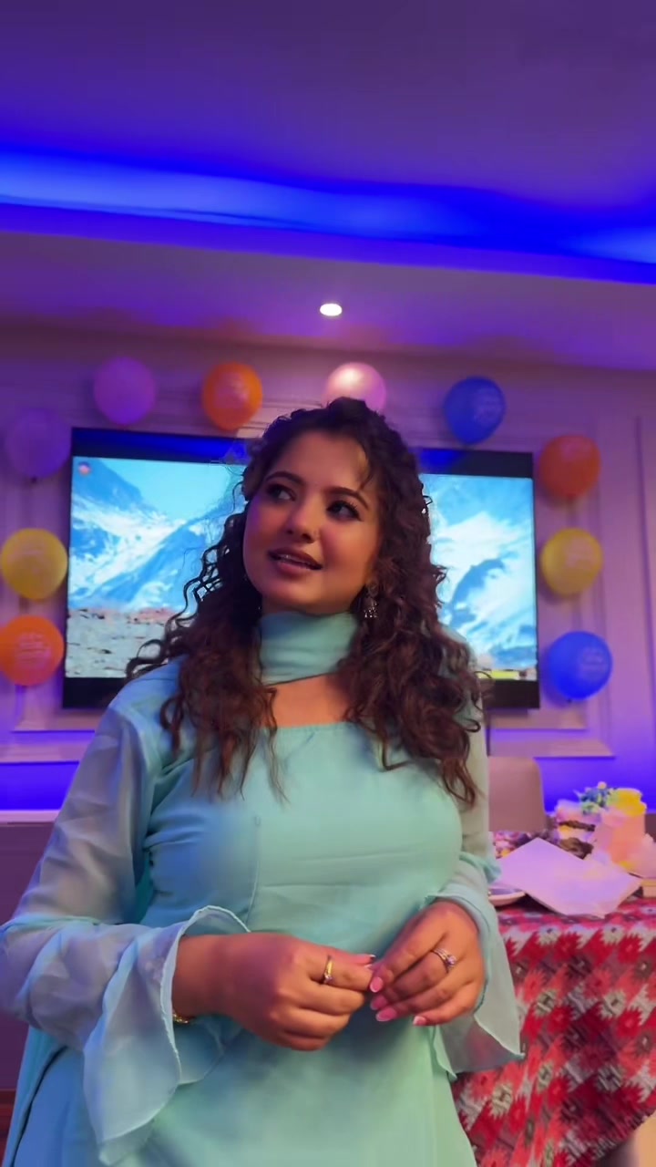 @🦋Saya Bhandari🦋
