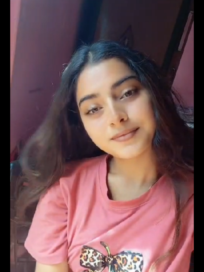 @-लक्ष्मी-🧿