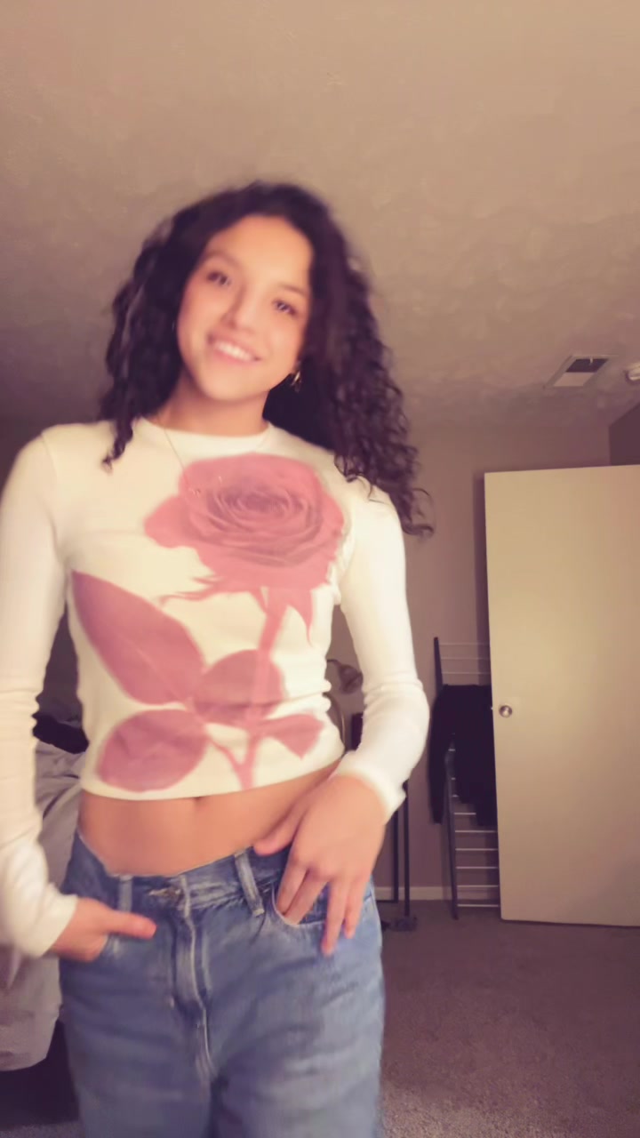 @Esmeralda