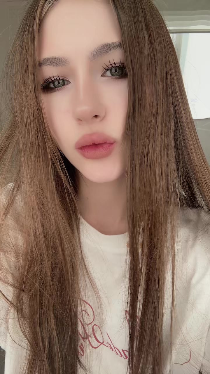 @demova_s