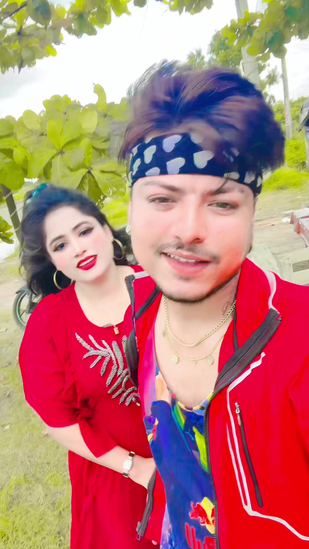 @Max Ovi Riaz