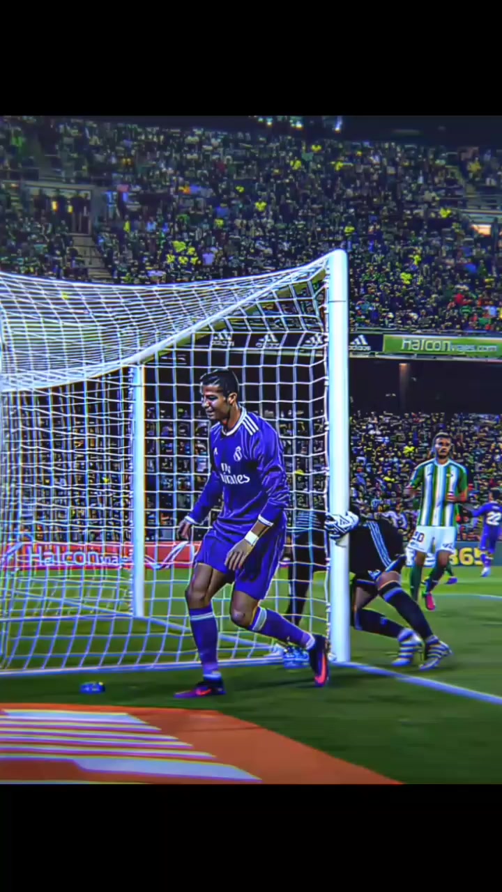 @CR7 Lovers