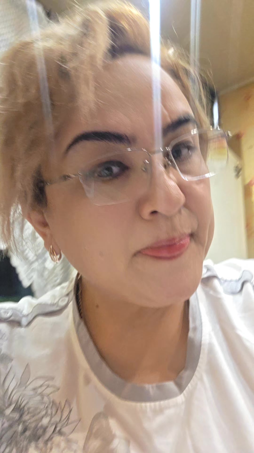 @shoira2281