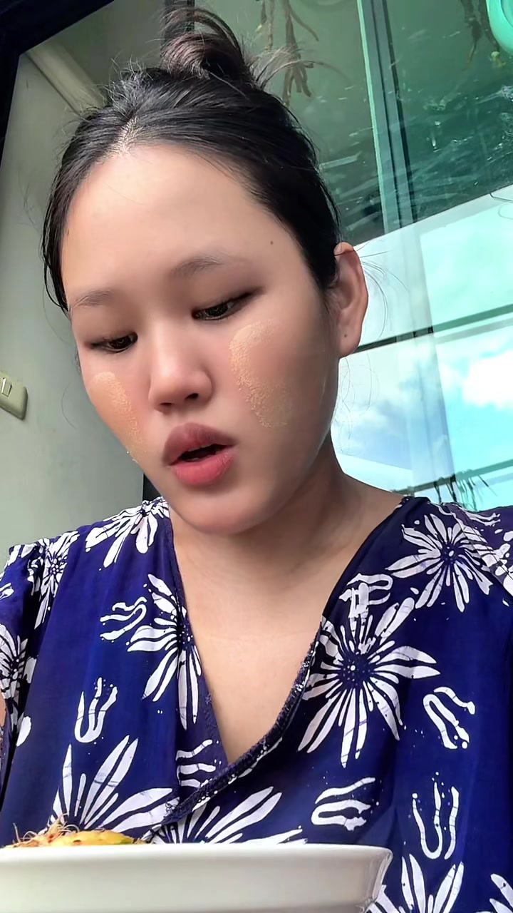 @EM🤍
