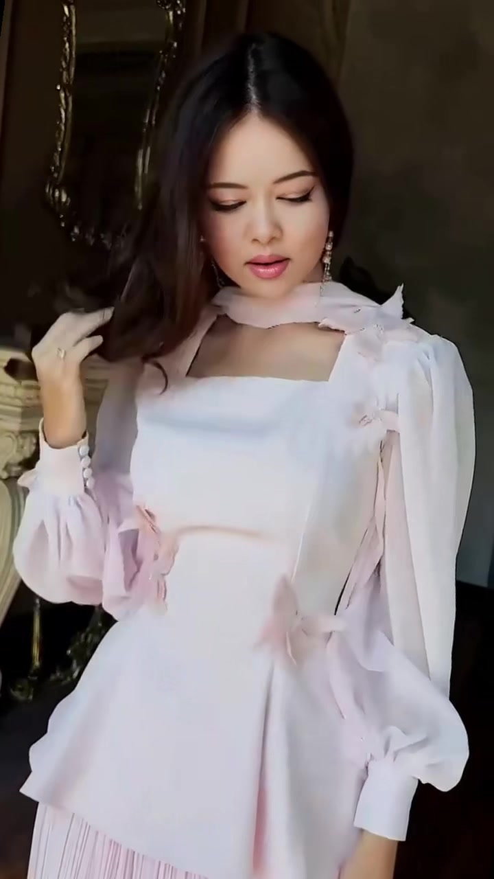 @Sabina official