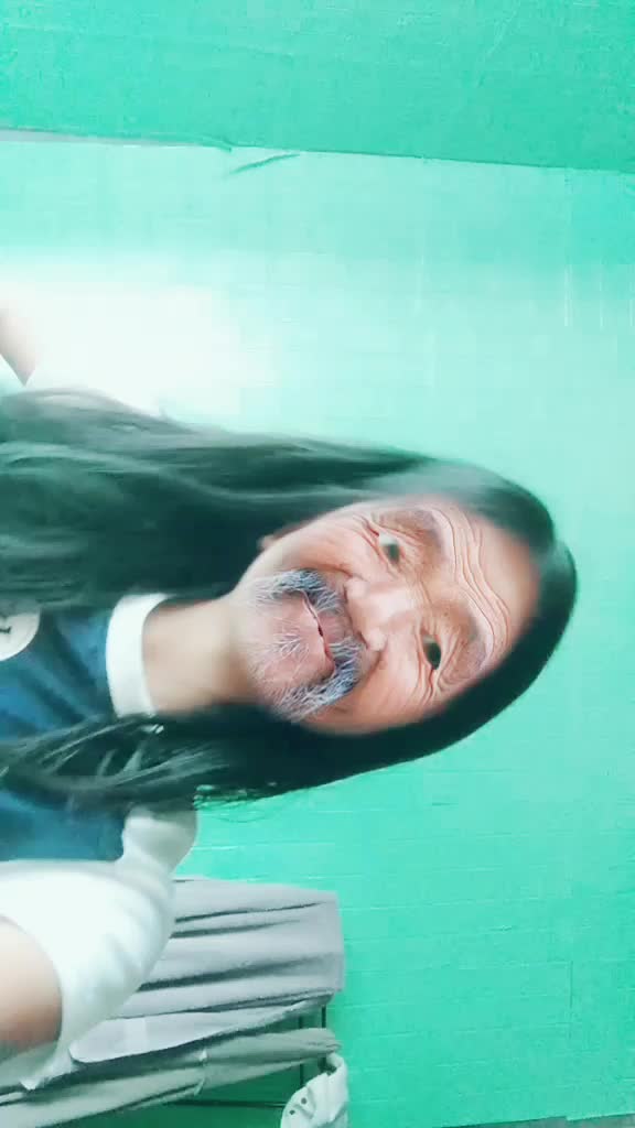 @-•.she-she-sheryll. •-