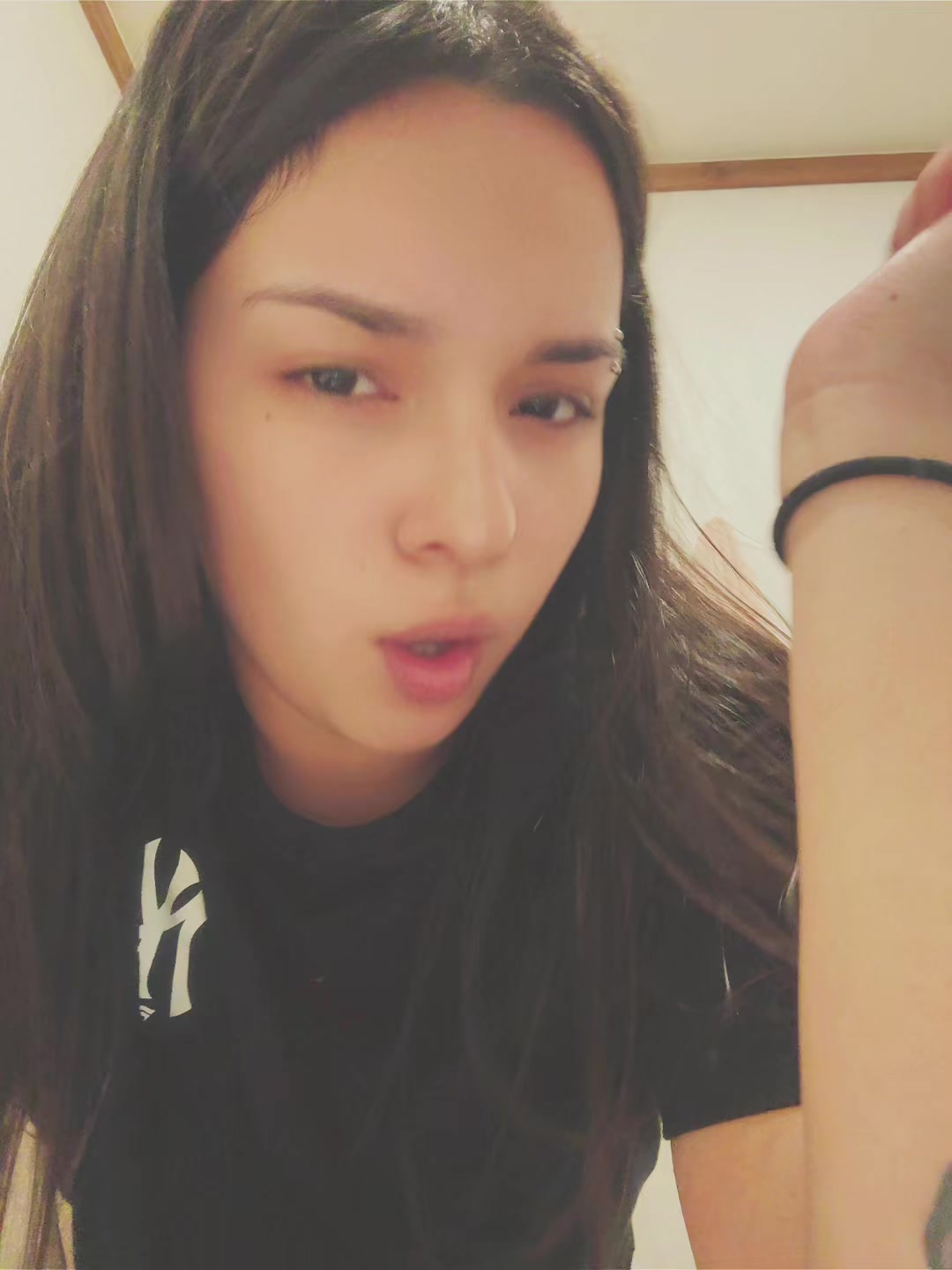 @Asulinaaaa