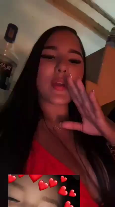 @angie_m057