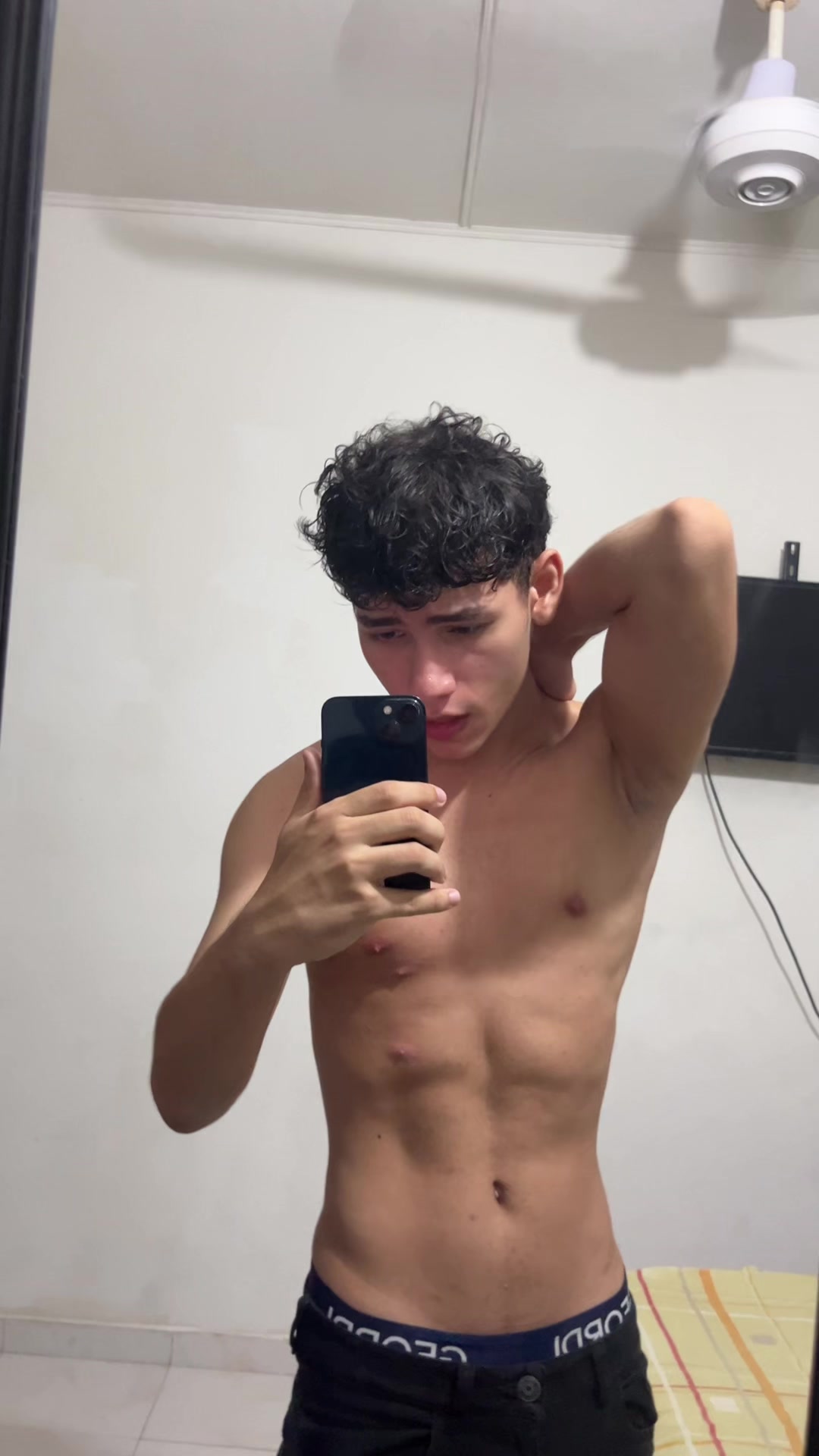 @Brianszr