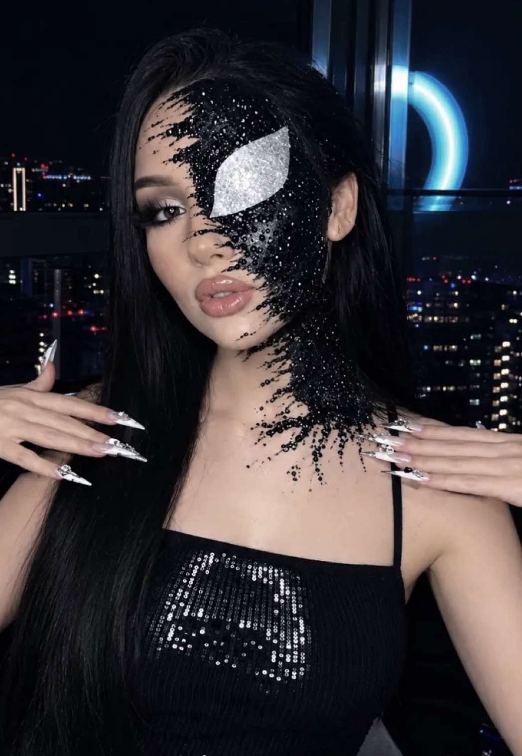 @KORSAK_MUA