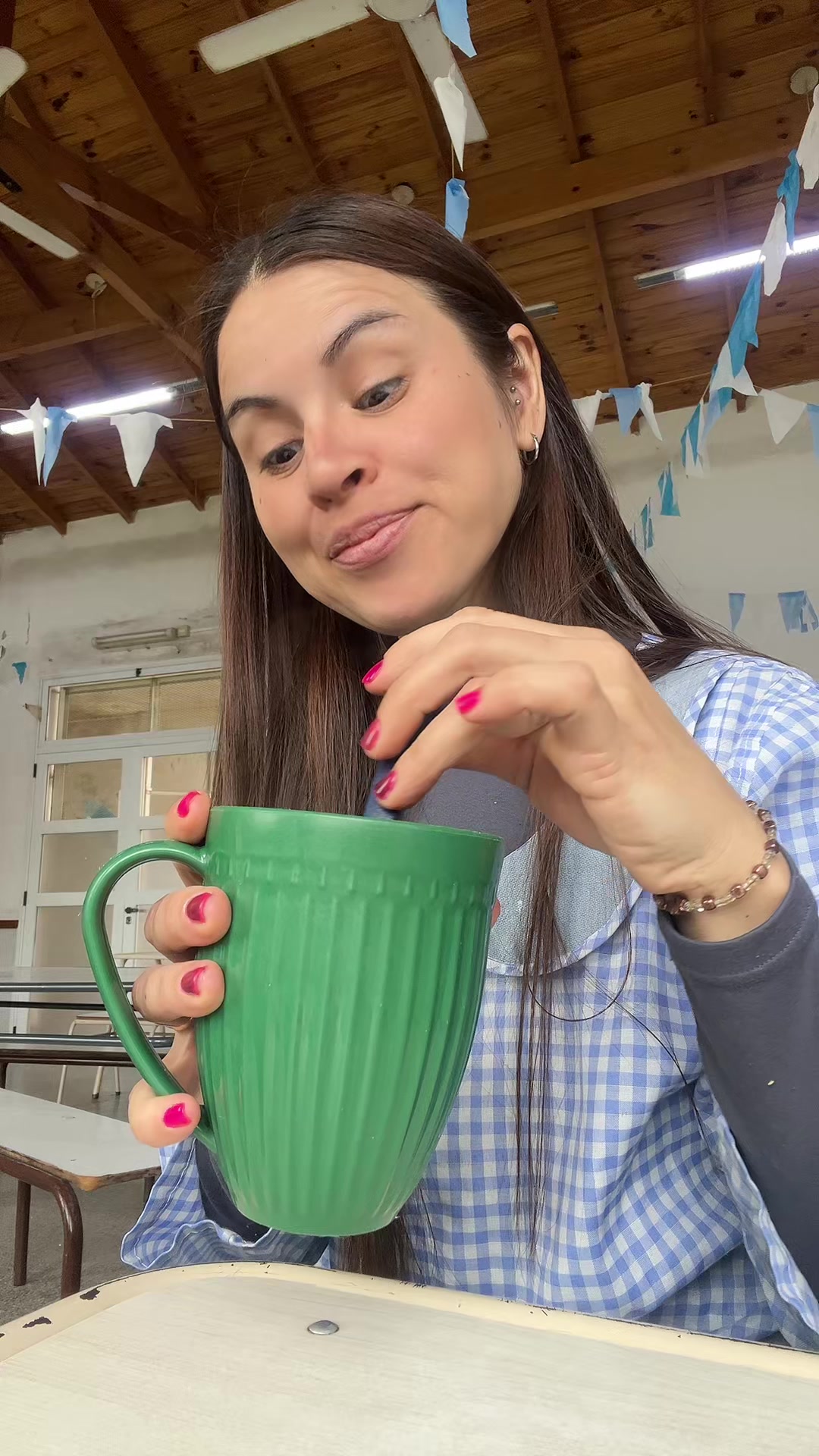 @Debora