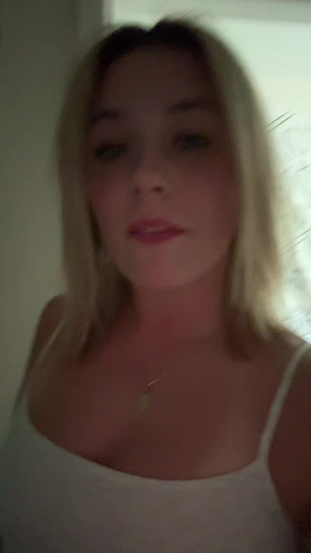 @xioxi