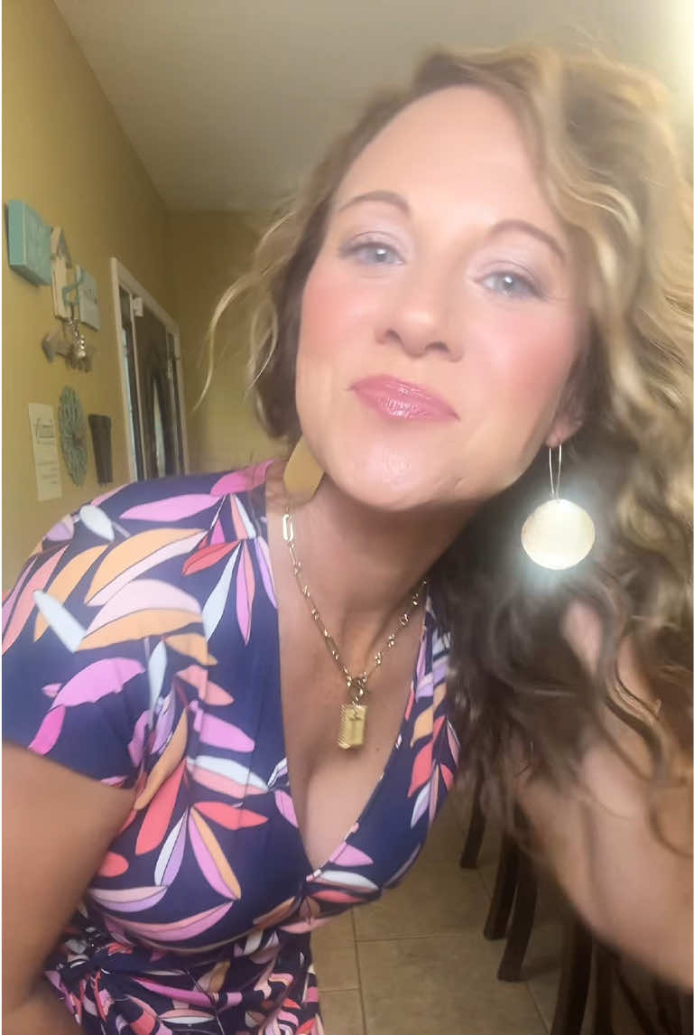 @Britney | Teacher+Mama+ Wife