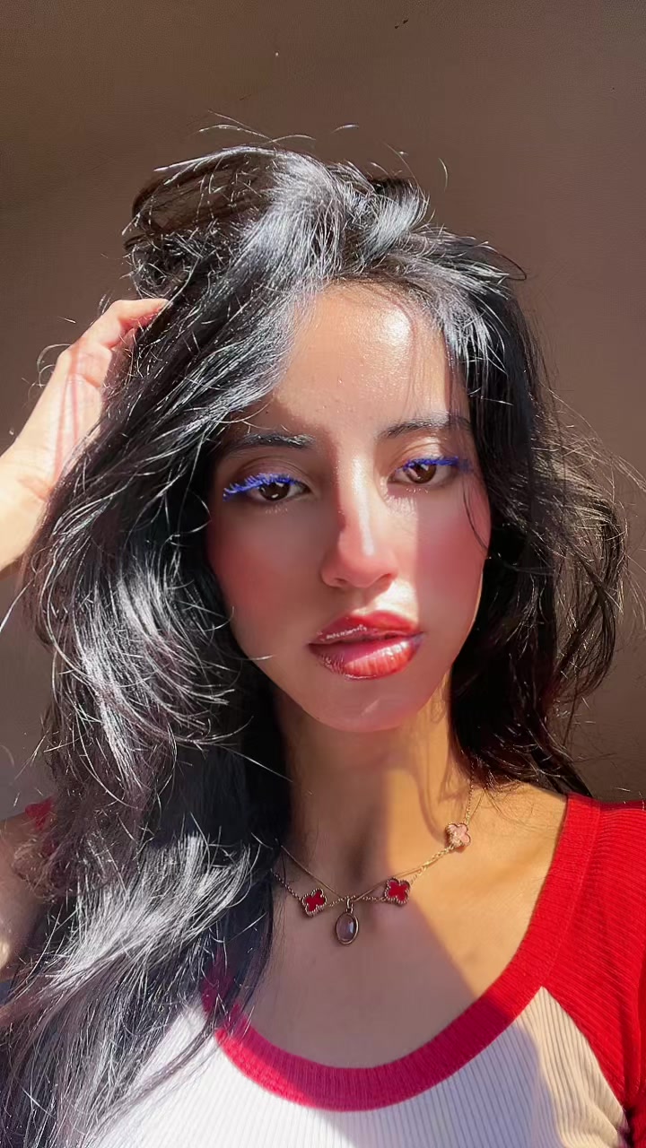 @3ssila🪞
