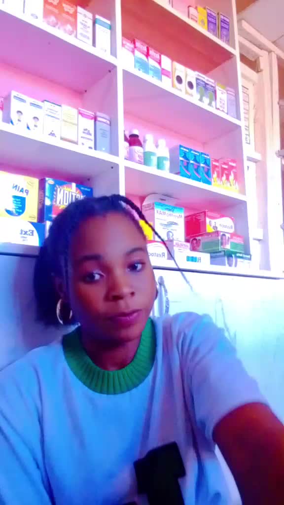 @violanash