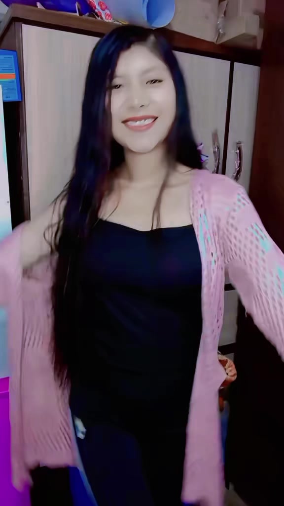 @&hearts;️🦋t&uacute; cholita Elvira 🦋&hearts;️