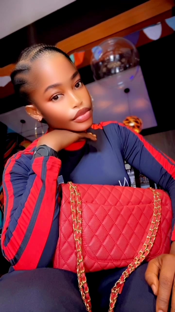 @Oluwabukola🎀💝