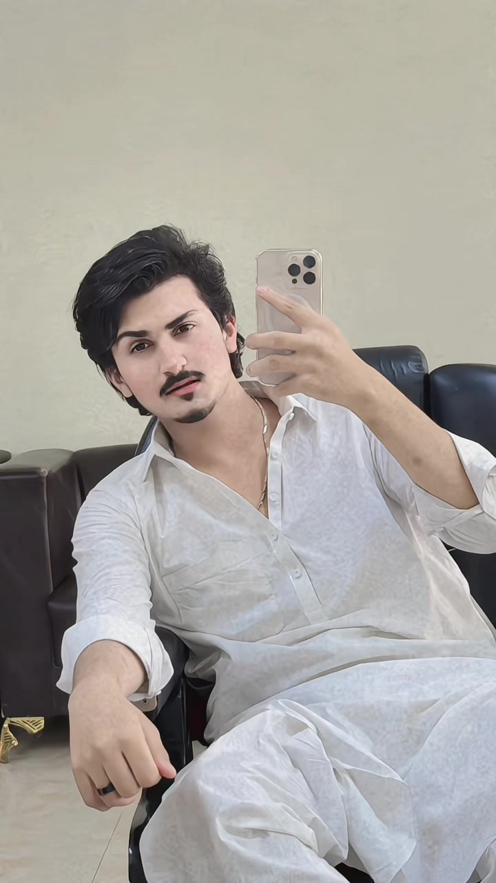 @⚔️👑SAIFI KHAN 👑⚔️
