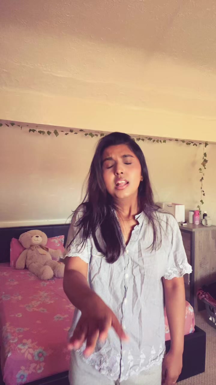 @unishaa_adhikari