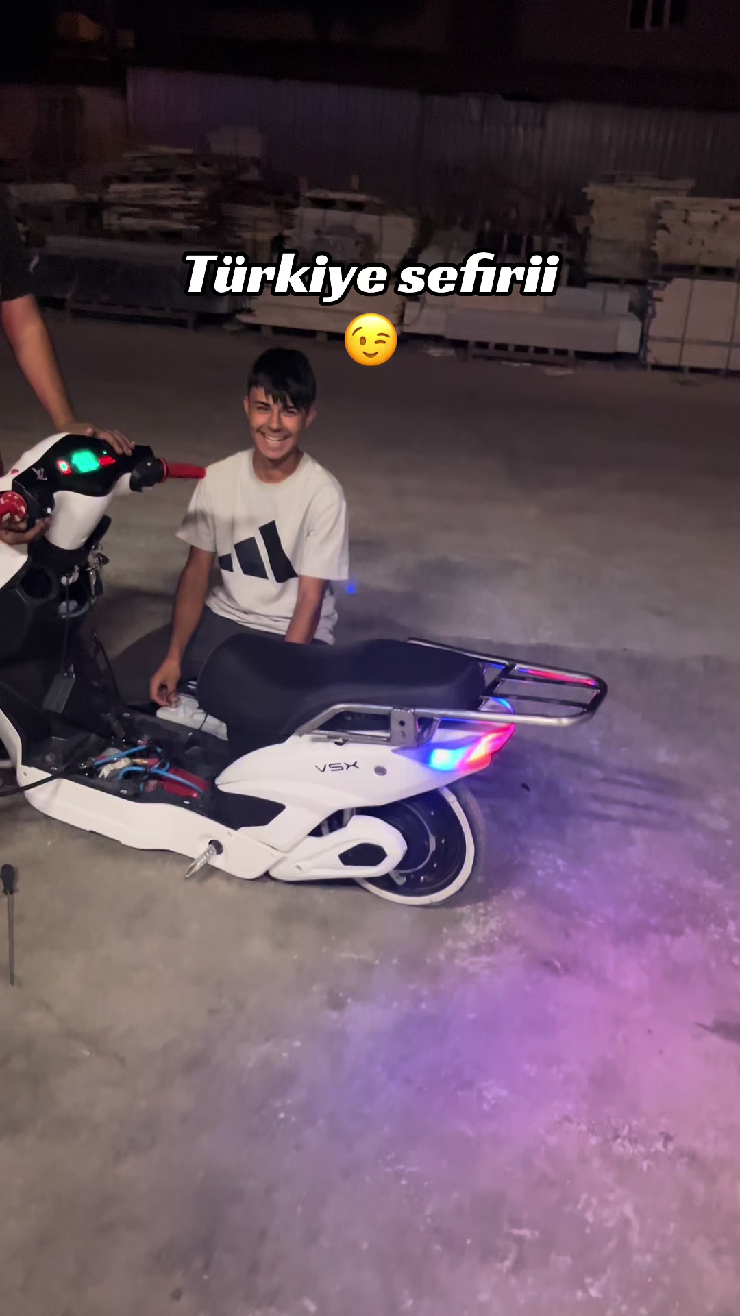 @𝑨𝑲𝑲 𝑮𝑨𝑹𝑨𝑮𝑬