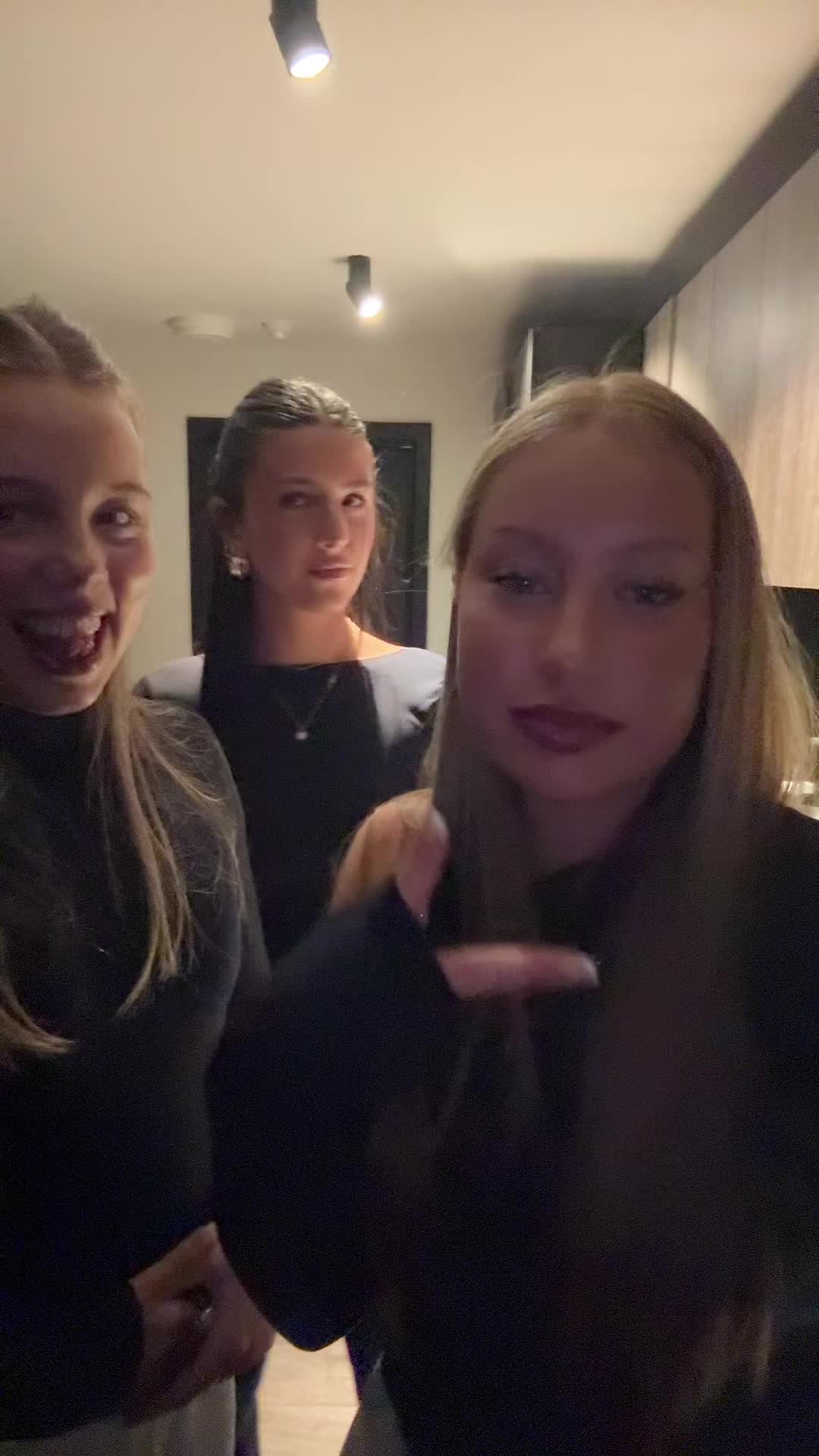 @mandymonsters