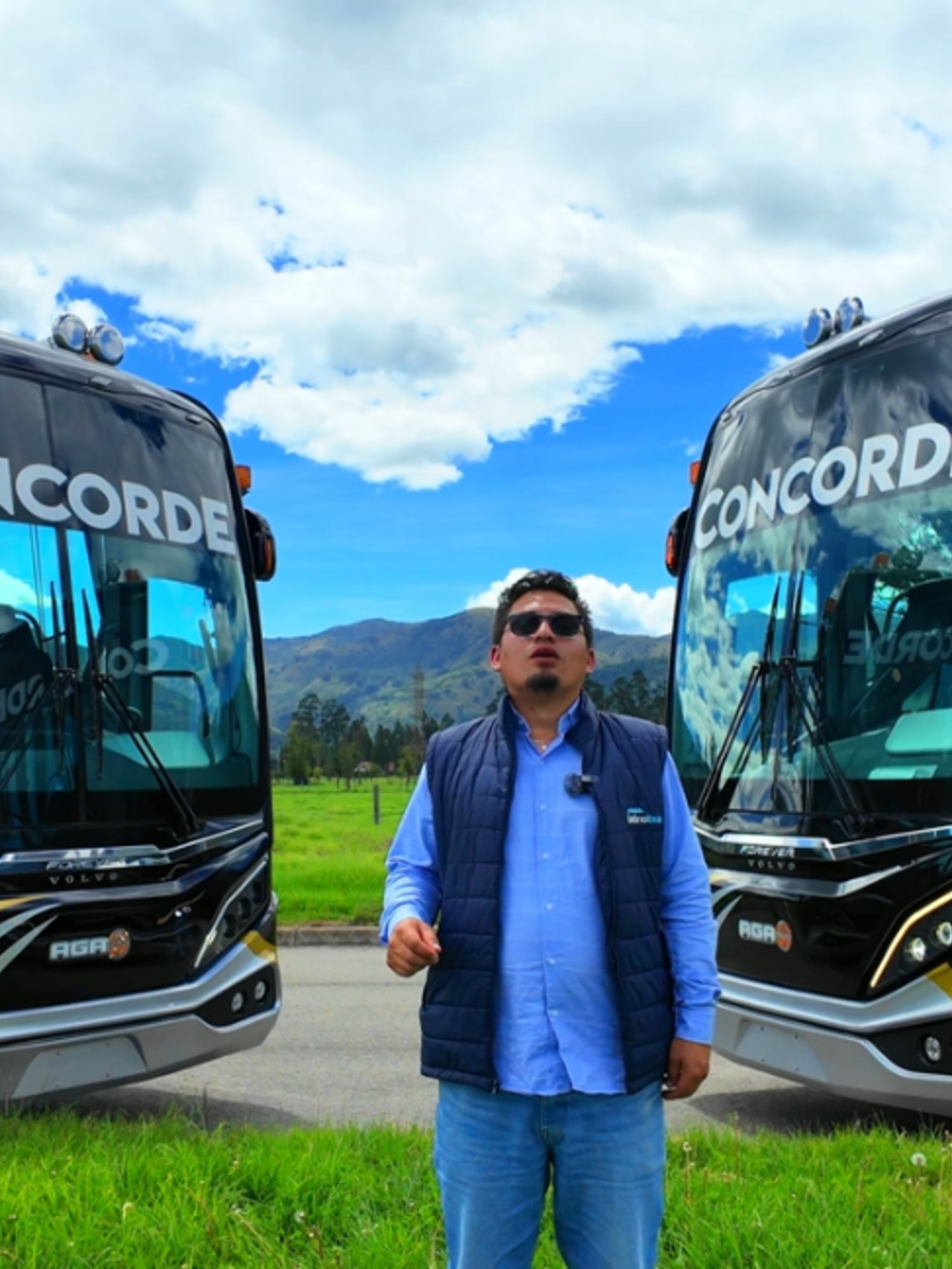@Latinobus