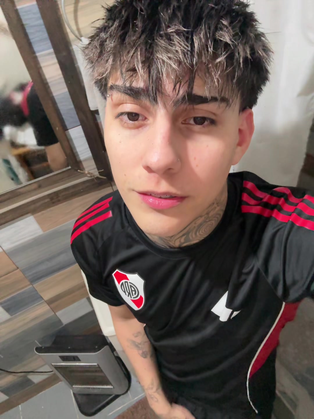 @Enzo