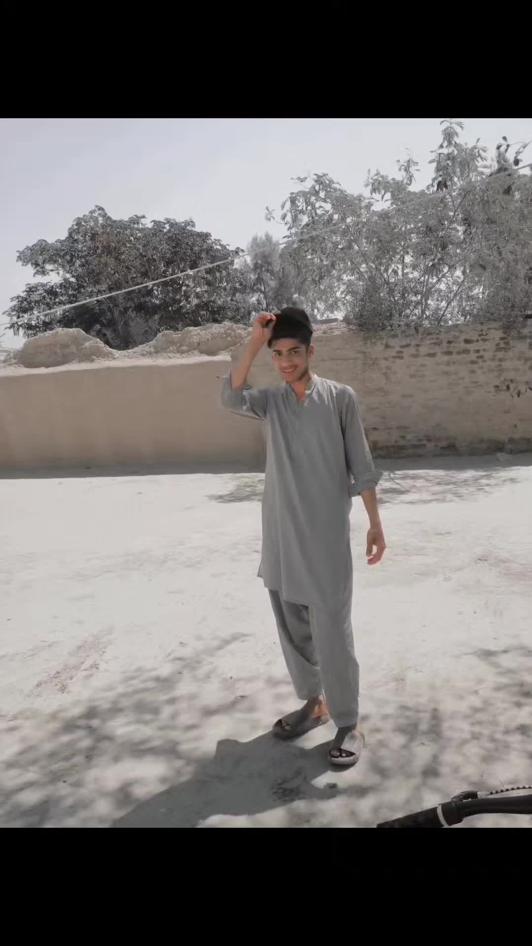 @꧁༒LADLA BALOCH ༒꧂