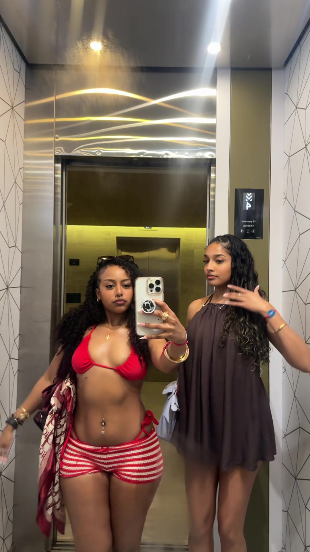 @samruuuu