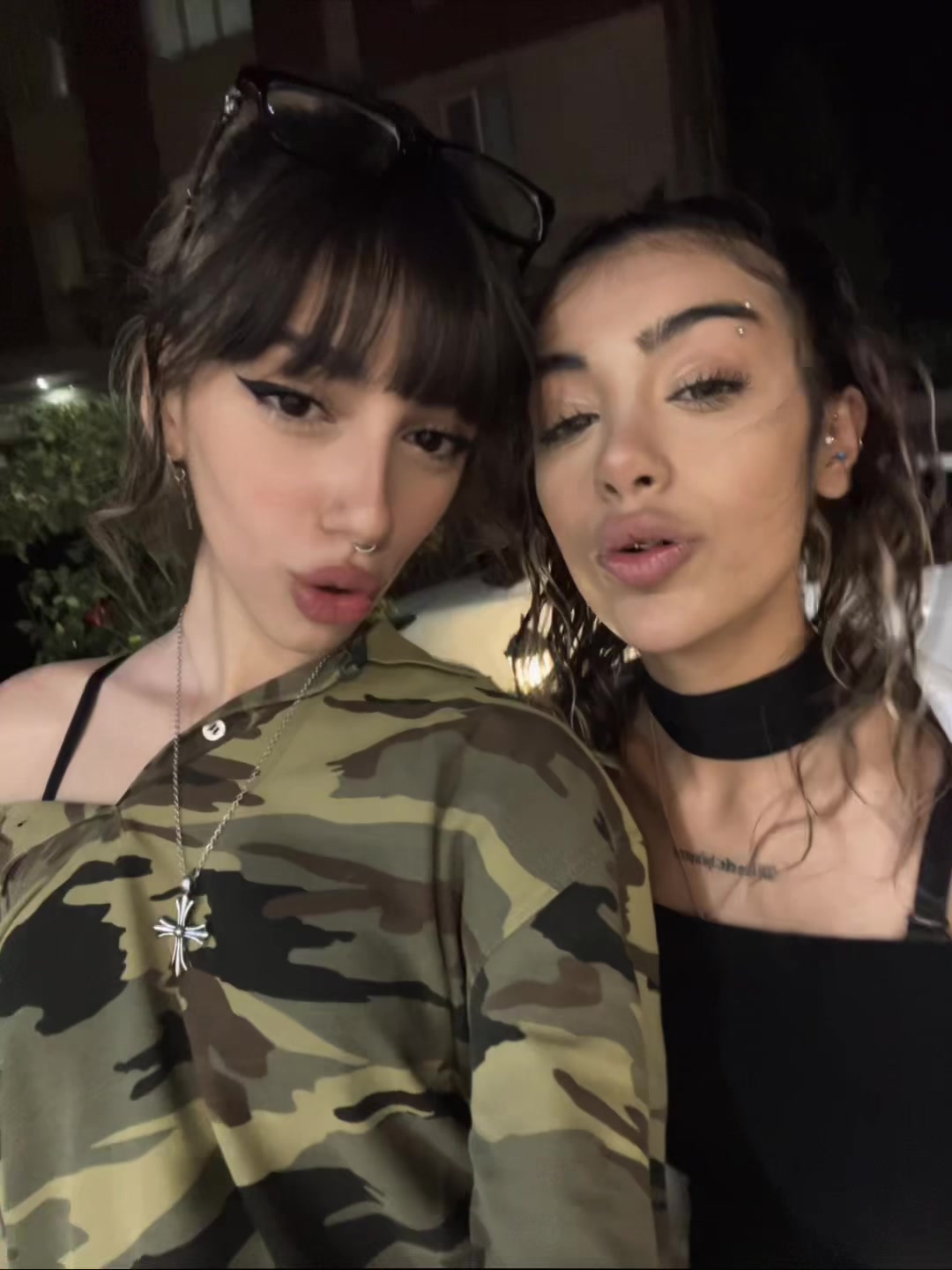 @نوژآ