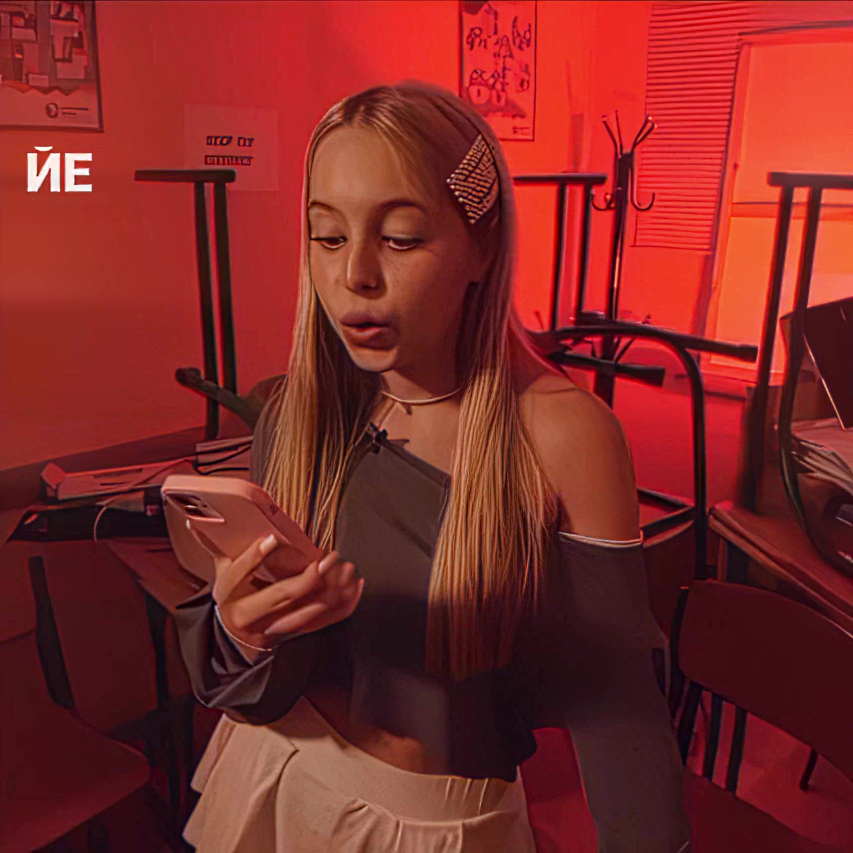 @𝙦𝙬𝙚𝙚𝙠𝙨