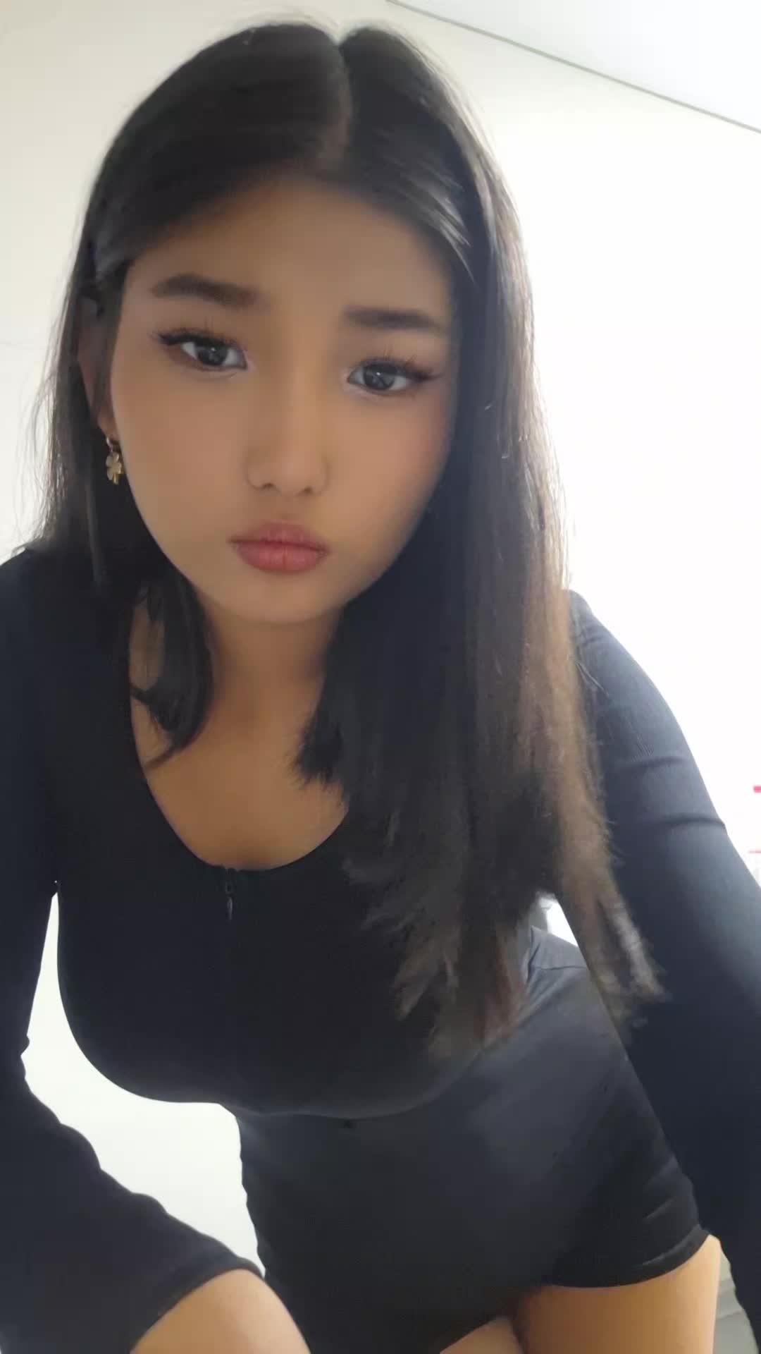 @Алука😗
