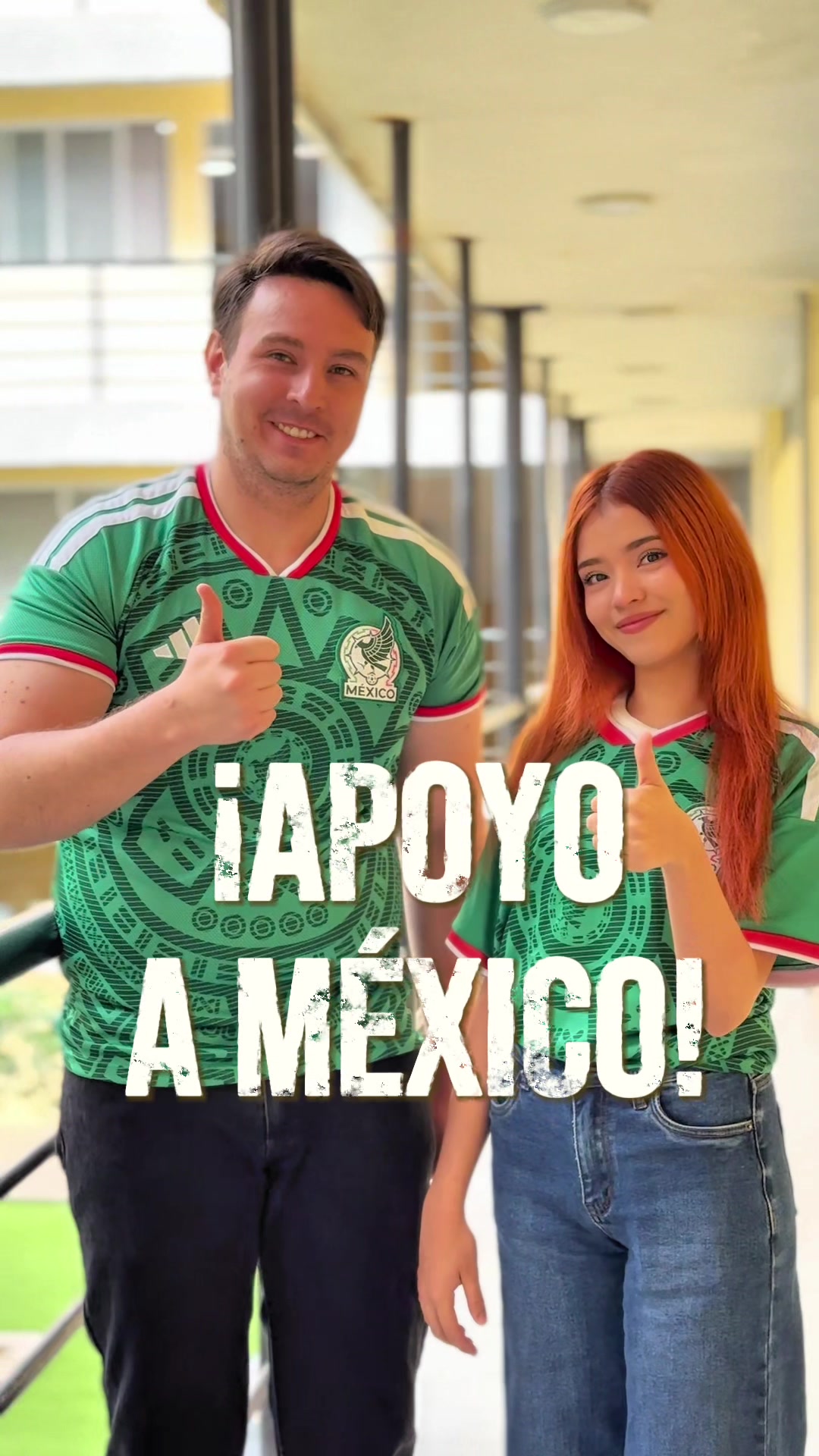 @Universidad De Yahualica