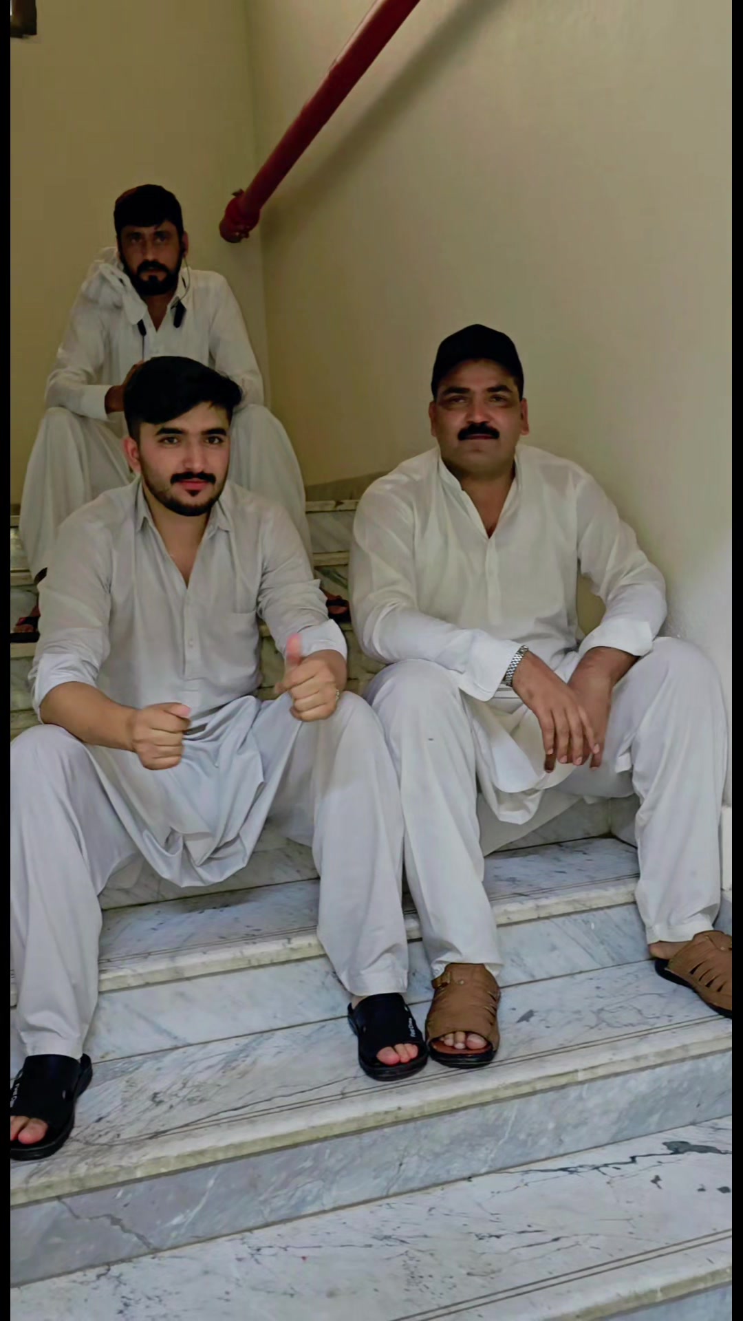 @Sheikh Zada کشمیری