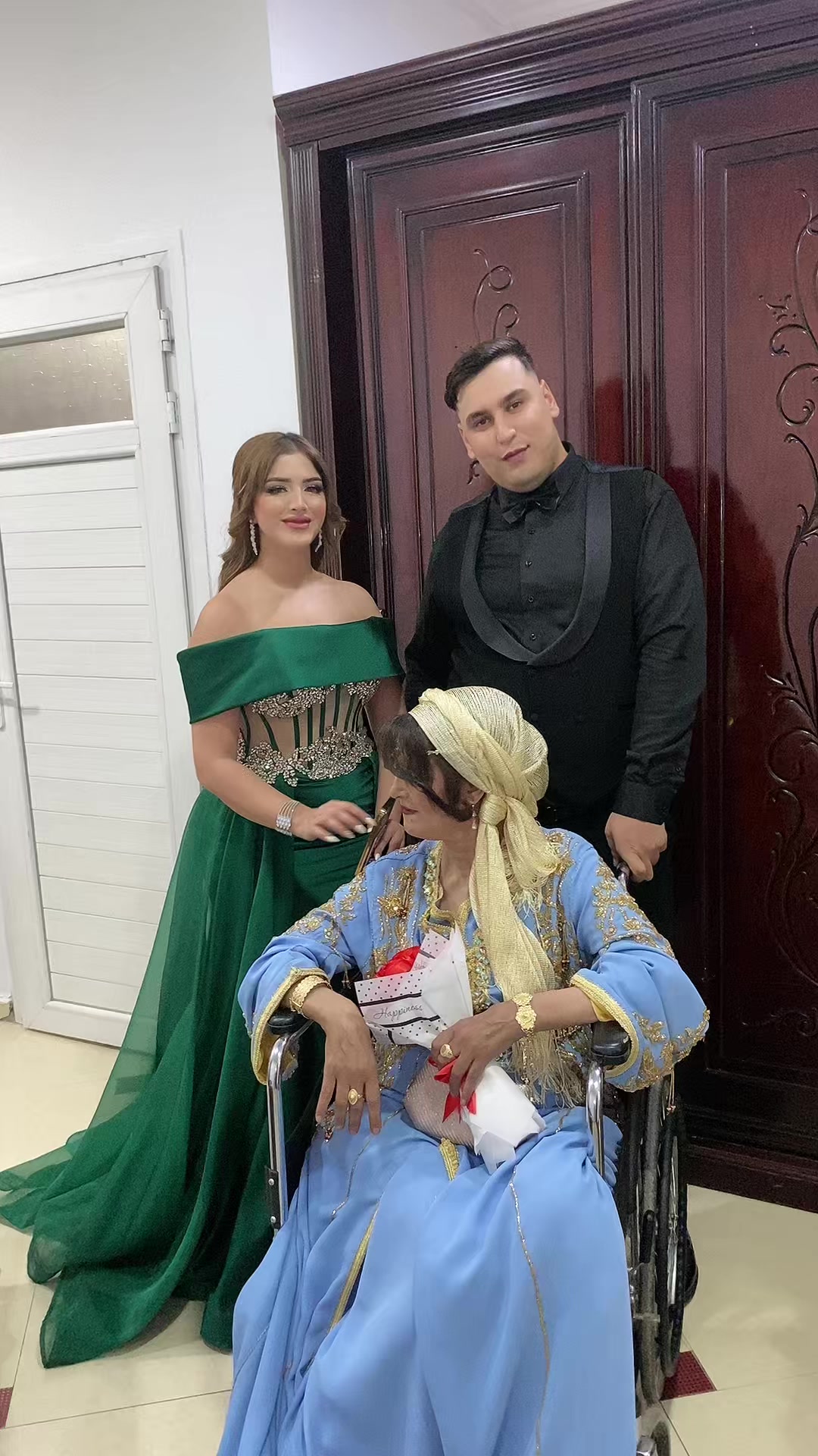 @Houssam and maman❤️