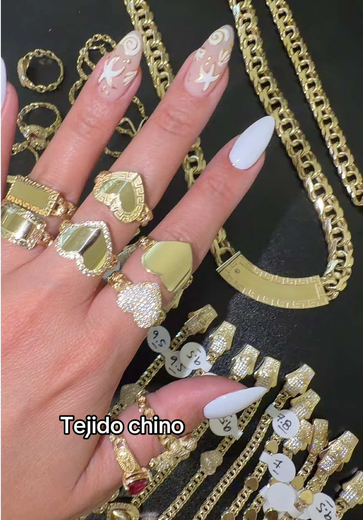 @LAS TUNAS JEWELRY LLC