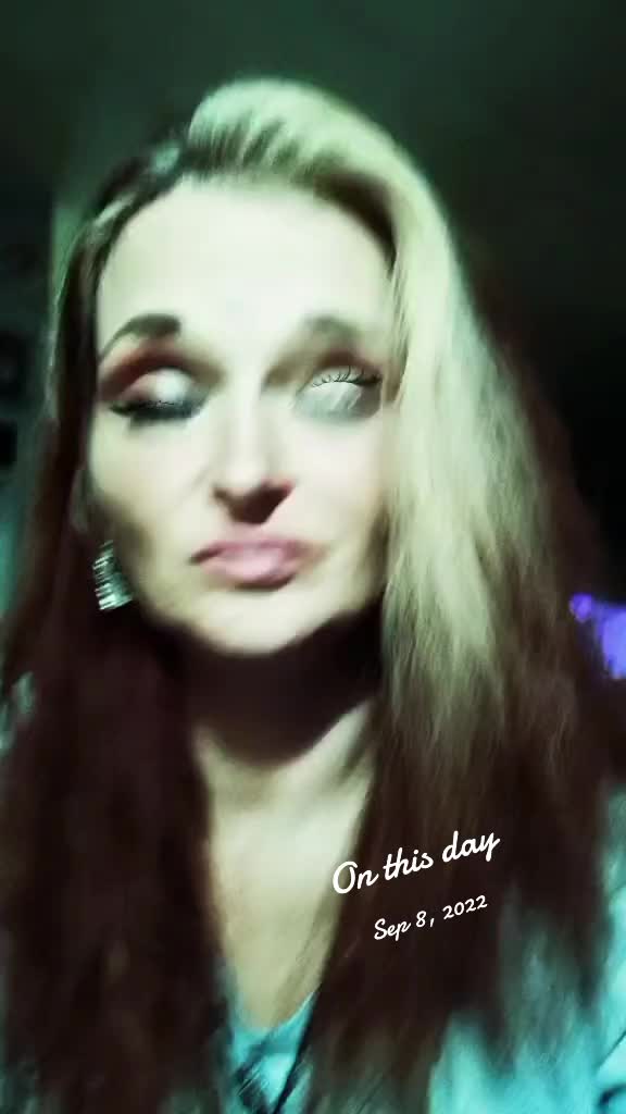 @Renee❌️💯🌈🌜💫☄️