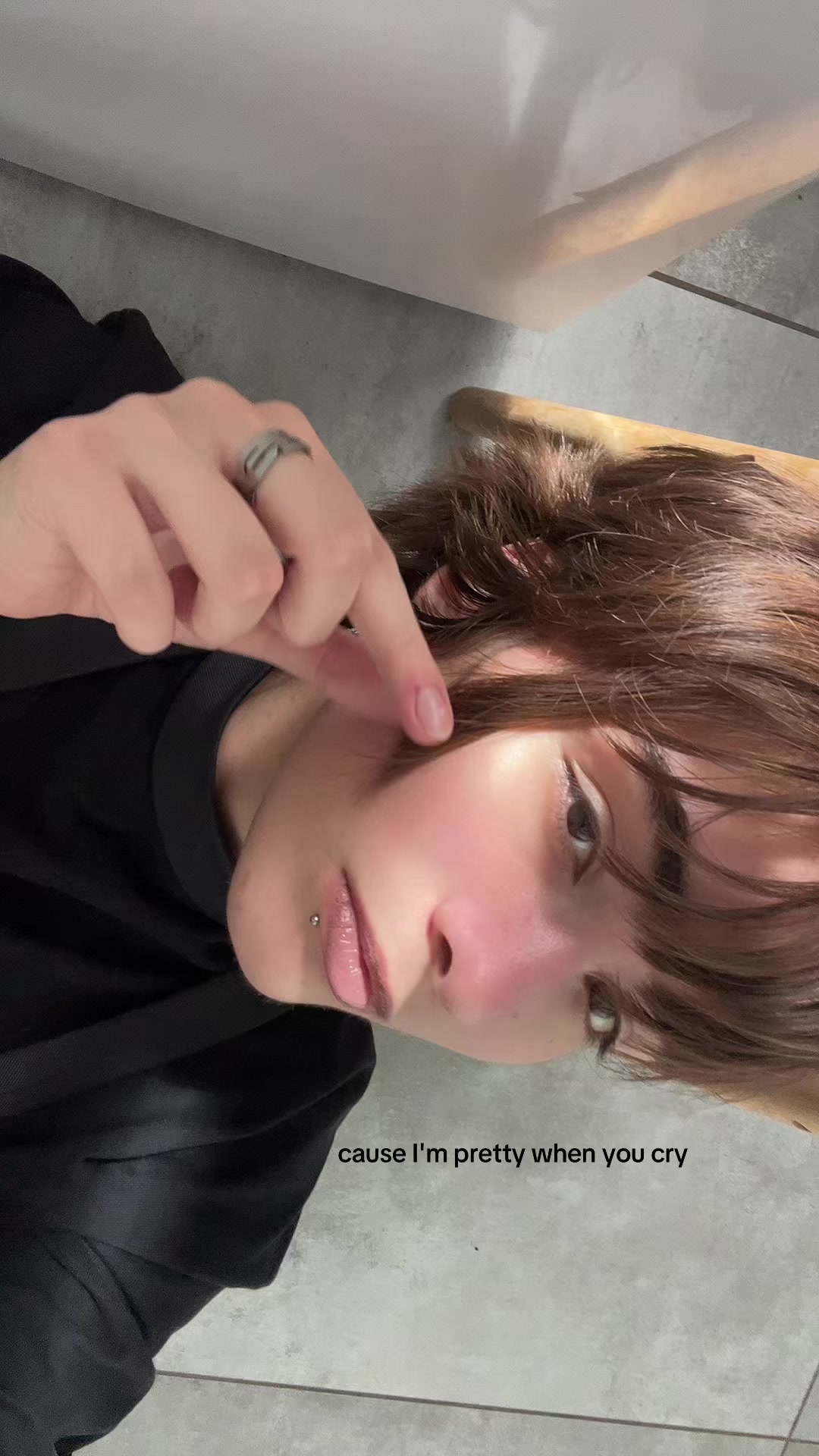 @以口尸⻓仨尸
