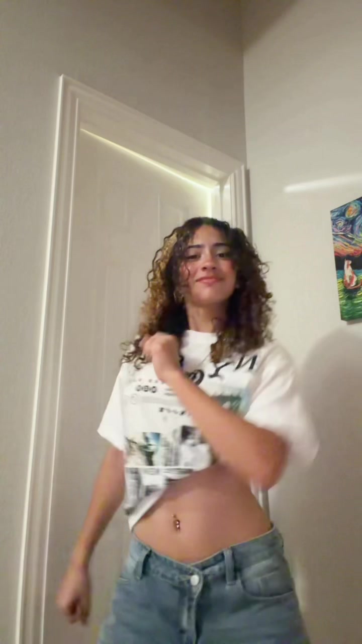 @bellabae