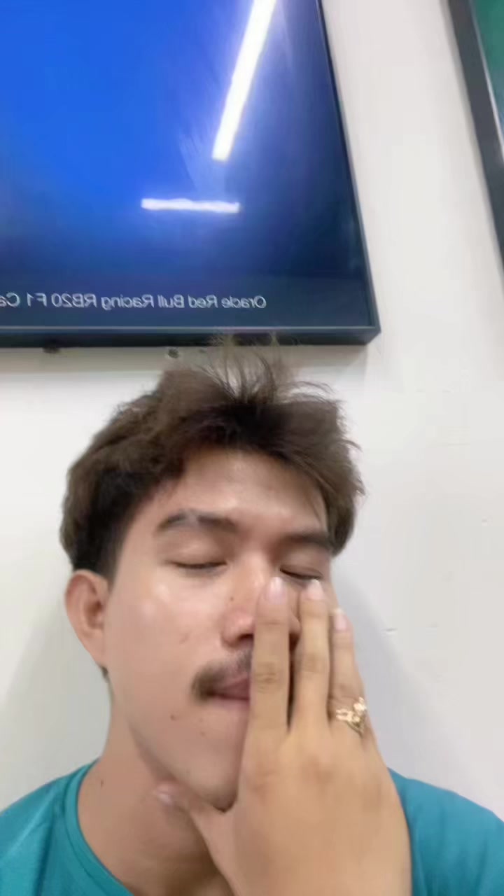 @អាទ្រី💇🏼♂️🧍🏻♂️❤️🩹