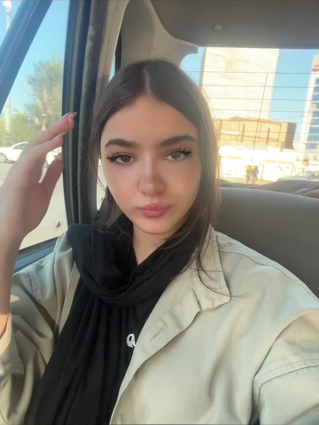 @𝐀𝐍𝐈𝐒