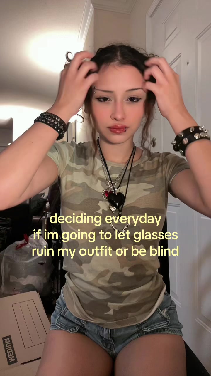 @4apria