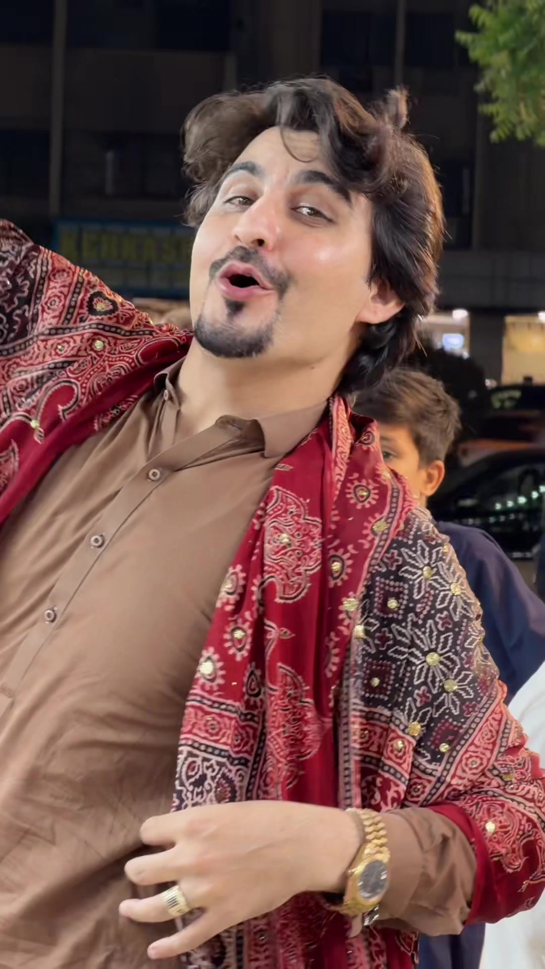 @Aziz khan. KW